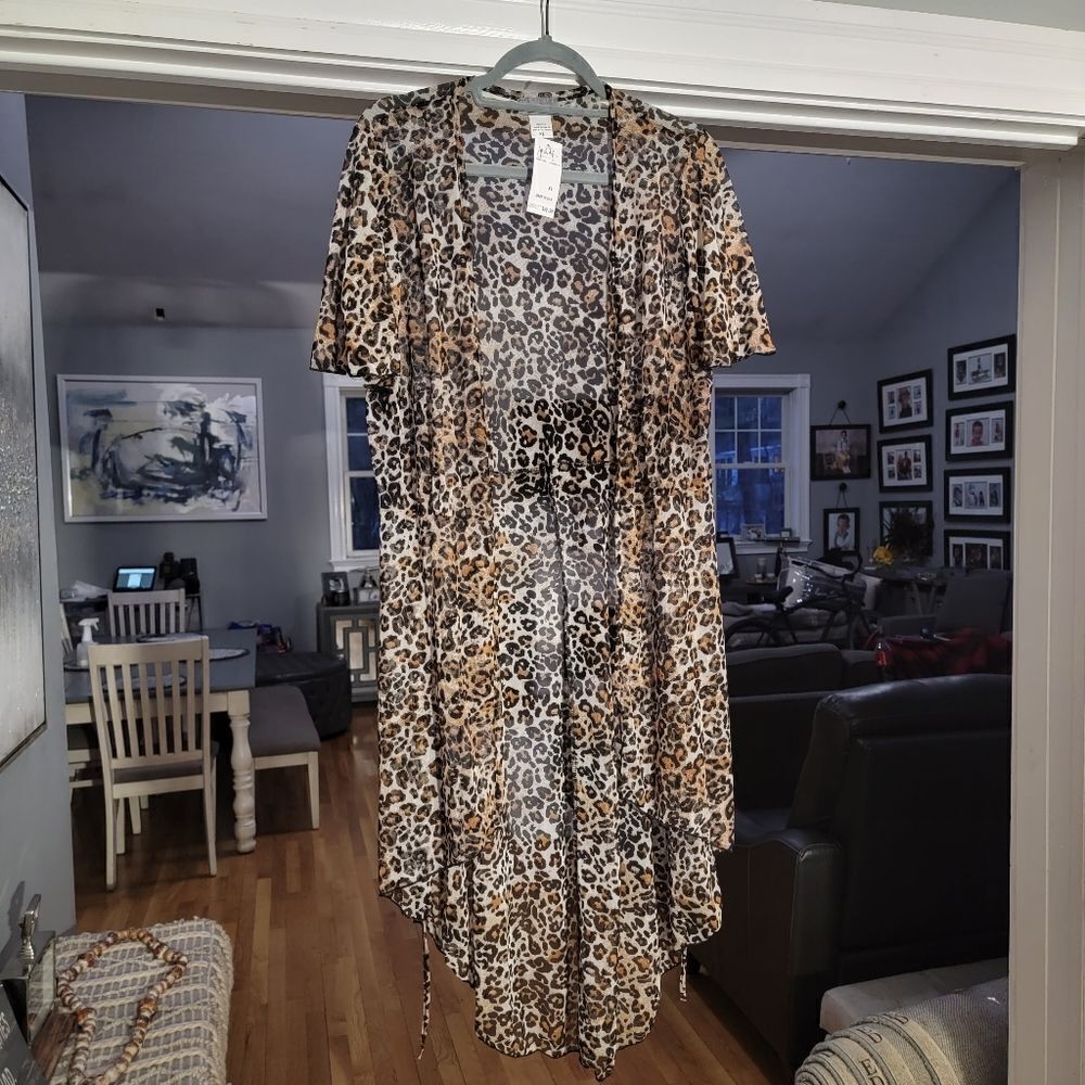 Jordan Taylor Women' Leopard open front Shear Beach Caftan Kimono Cover… - Picture 3 of 5